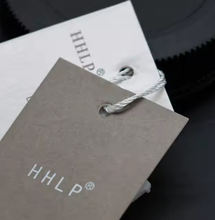 Luxury Recycled Jeans Hanging Paper Label Embossed Custom Printed Hang Tag Cardboard Clothing Hangtag for Clothes Own Logo China