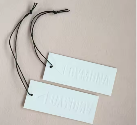 High End Garment Labels Paper Hang Tags Clothing Labels Branded Price Tags for Clothing